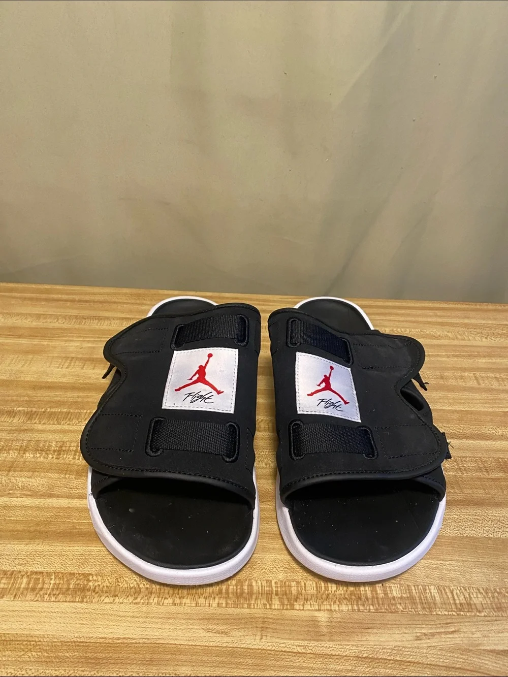 Jordan Flight Mens Ls Slide Sandals Slippers Black White size 13 (Read)